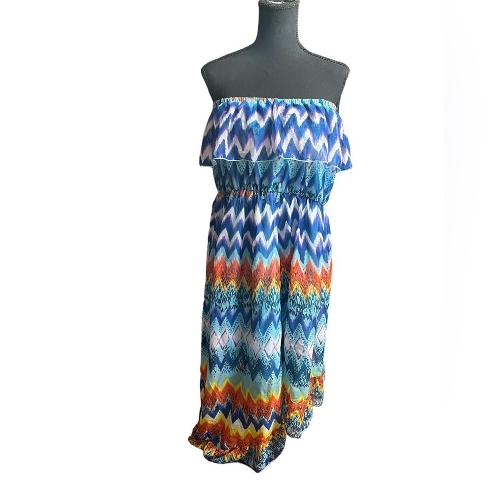 Multi-colored Aztec print strapless sundress. Brand Unknown